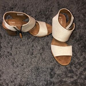 Wedged Sandals!